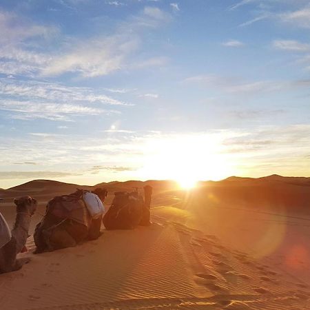 Les Roches Desert Camp Merzouga Exteriér fotografie