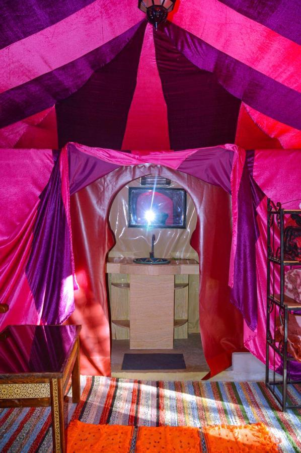 Les Roches Desert Camp Merzouga Exteriér fotografie